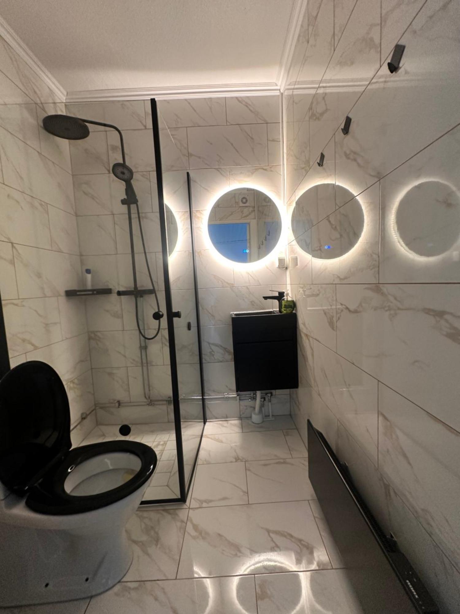 Luxury 2 Rooms Residence At The Heart Of บูโรส ภายนอก รูปภาพ